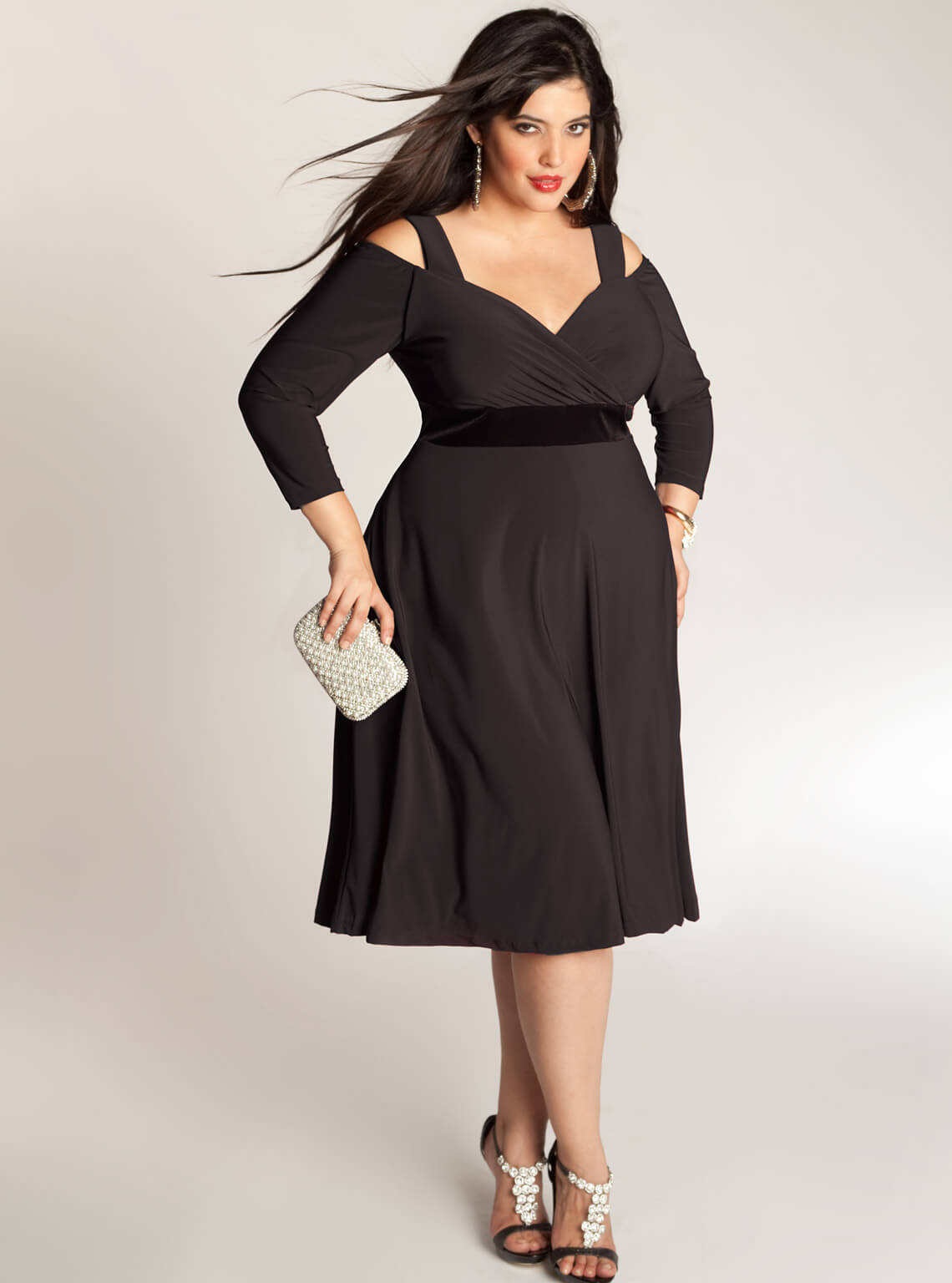 Styling Plus Size Little Black Dresses for Elegant Looks | ArticleCube
