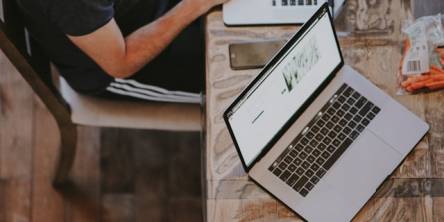 How AI Chatbots Improve Customer Service