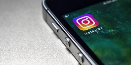 Combining Instagram and Email Marketing for Business Promotions