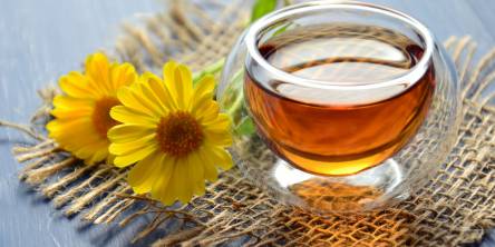 7 Scientific Health Benefits of Manuka Honey 
