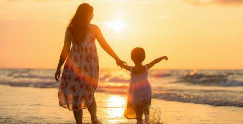Finding a Surrogate Mother Finding a Surrogate Mother