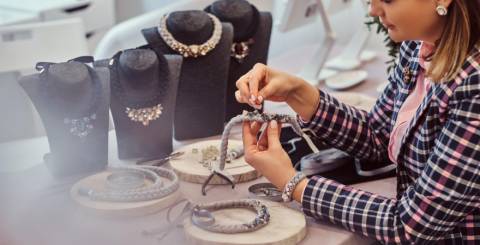 How to Make Your Jewelry Work for You, No Matter Where You Are