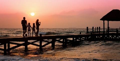 Secrets To Spend Less On A Vacation With Your Family Secrets To Spend Less On A Vacation With Your Family