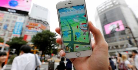 Augmented Reality App Development Augmented Reality App Development