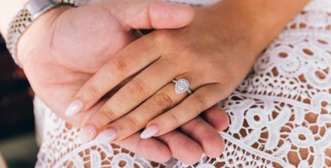 Crafting Your Unique Symbol: A Guide to Custom Engagement Rings