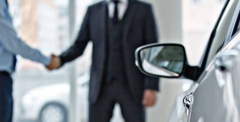 buying a car from dealer Haggling tips while buying a car