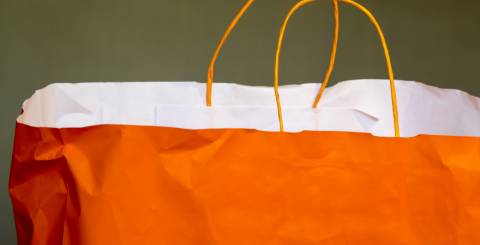 Why Should You Go With Reusable Bags?