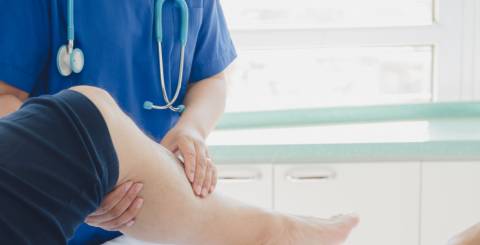 7 Signs You Should See a Vein Doctor
