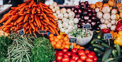 What Not to Eat When Traveling Internationally What Not to Eat When Traveling Internationally