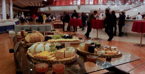 Questions You Need To Ask Before Hiring a Wedding Catering Company Questions You Need To Ask Before Hiring a Wedding Catering Company