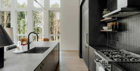 Black Kitchens