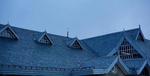 The Latest Trends in Asphalt Shingle Colours and Textures The Latest Trends in Asphalt Shingle Colours and Textures