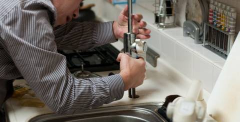 5 Useful Plumbing Tips for Beginners pumber
