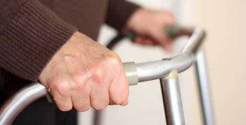 Factors to Consider When Buying Walking Frames for the Elderly